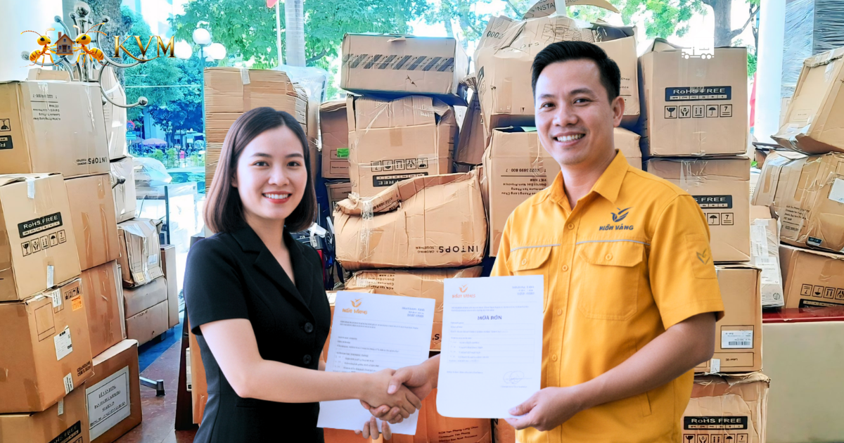 Chuyển Nhà Thủ Đô có đầy đủ hợp đồng, hóa đơn, bảo hiểm hàng hóa giúp quý khách hàng hoàn toàn an tâm về dịch vụ.